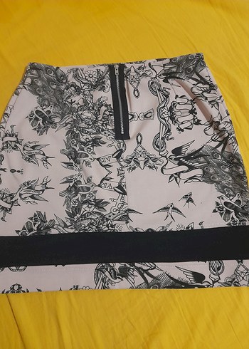 36 Beden Gri Desenli Drapeli Mini Etek