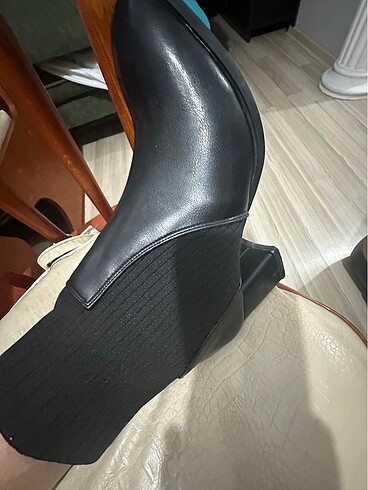 Hotiç hakiki deri bilek lastikli bot