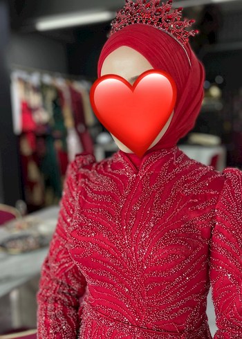 Payetli Kırmızı Tesettür Kına Elbisesi - Görsel 2