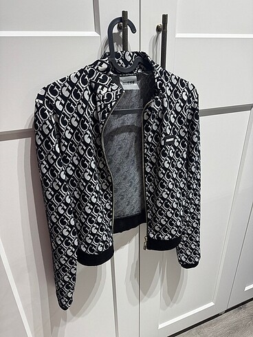 xs Beden Guess sweat