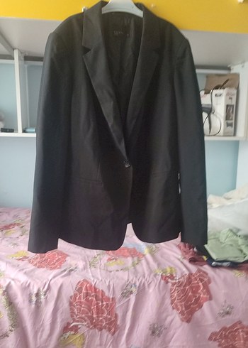 Siyah Düğmeli Kadın Blazer Ceket