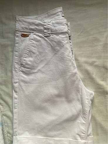 34 Beden U.S Polo Assn KADIN BERMUDA