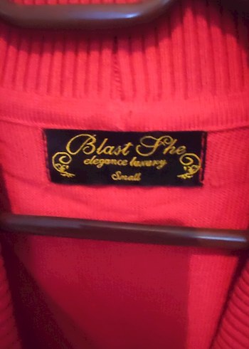 Kırmızı Düğmeli kışlık Kadın Hırka S beden - Görsel 2