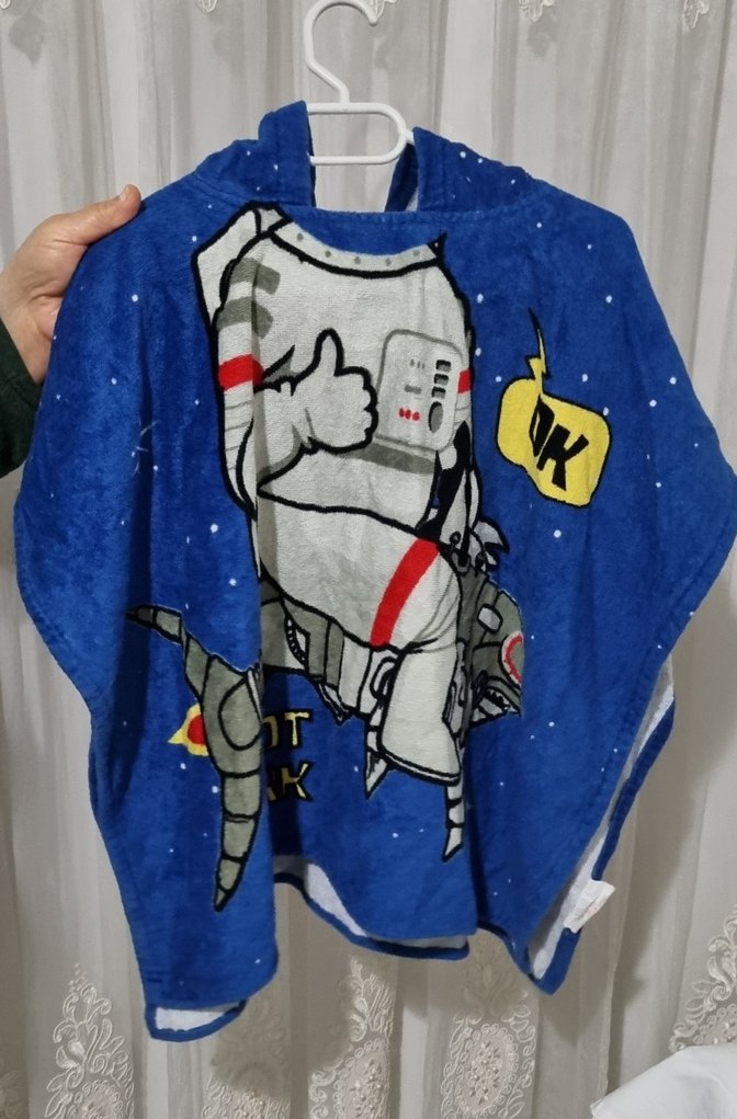Koyu Mavi Kapüşonlu Astronot Baskılı Erkek Çocuk Bornozu - Görsel 4