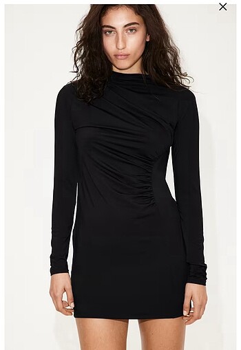 H&M H&M Drapeli Bedene Oturan Elbise