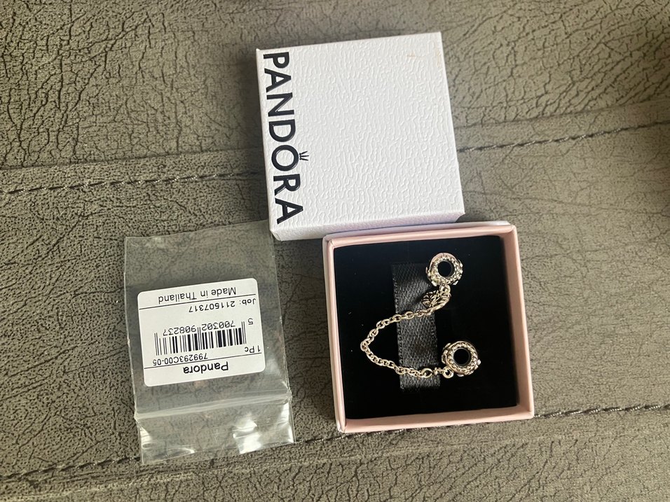 Pandora Kalpli Aile Ağacı Güvenlik Zinciri - Görsel 4