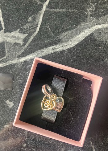 Pandora Yazı Yazılabilir Anne Sallantılı Charm - Görsel 4