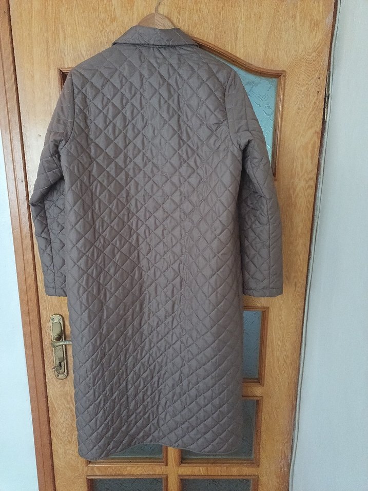 İnce şişme kapitone araboy mont - Görsel 3