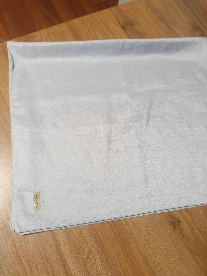 He qa marka gri Kadın İpek Dokulu Şal - Görsel 3