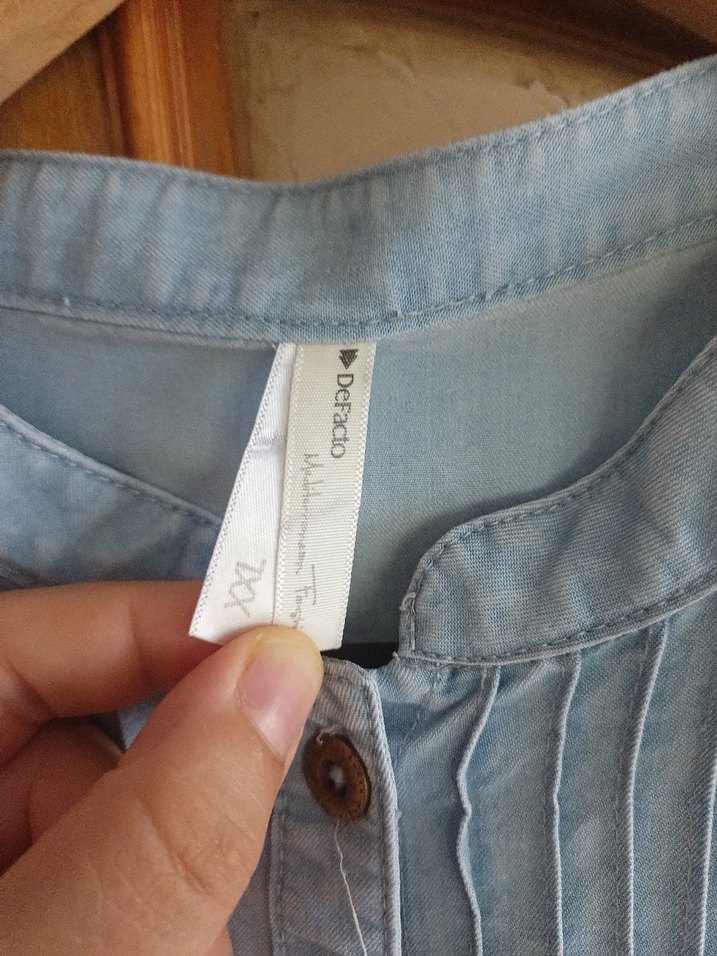 Mavi Düğmeli Kot Gömlek - Görsel 5