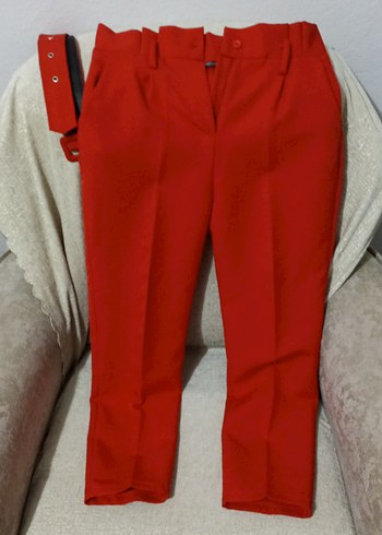 Kemerli Kırmızı Midi Kumaş Pantolon - Görsel 2