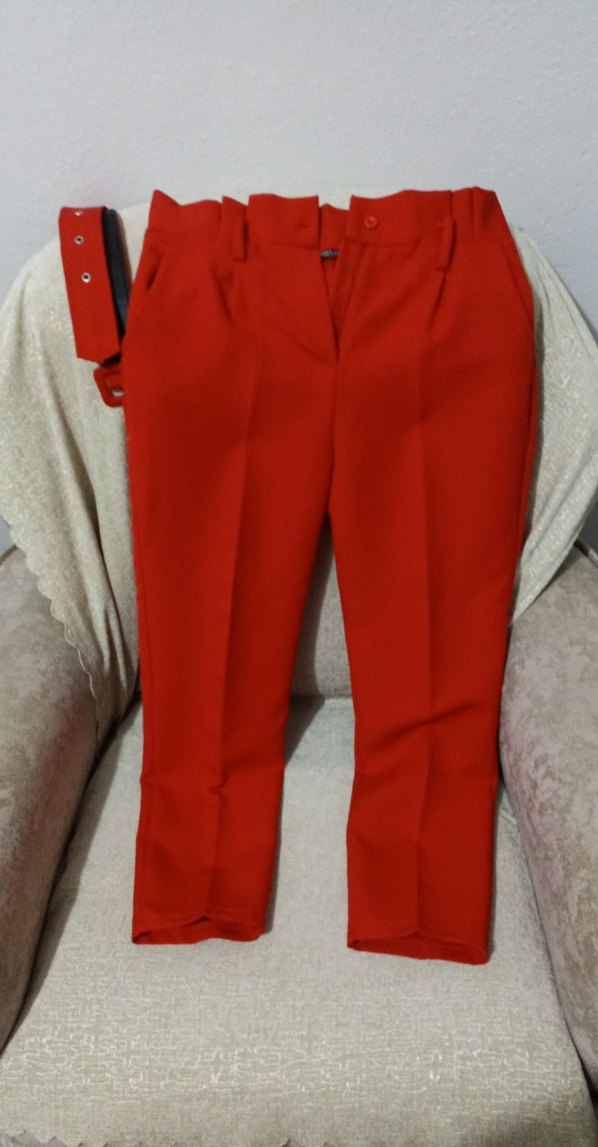 Kemerli Kırmızı Midi Kumaş Pantolon - Görsel 2