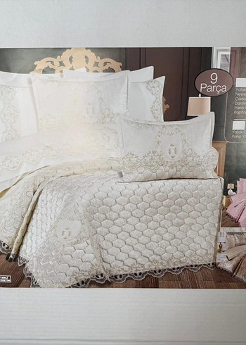 Beyaz Kapitone Yatak Örtüsü - Görsel 5