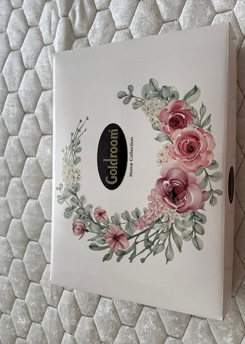 Beyaz Kapitone Yatak Örtüsü - Görsel 6