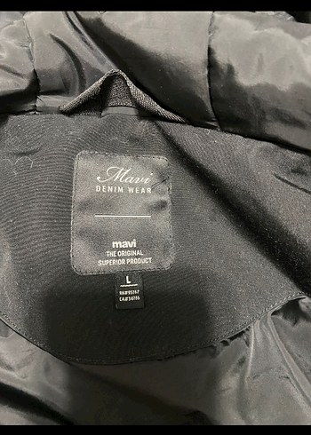 Siyah Kapüşonlu Kürklü Uzun Kadın Kışlık Mont - Görsel 4