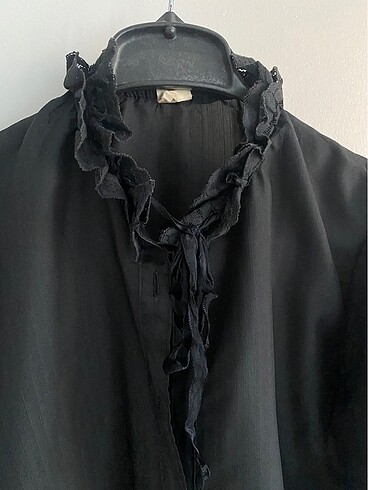 m Beden siyah Renk Vintage yaka detaylı gömlek