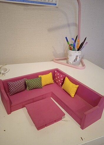  Pembe