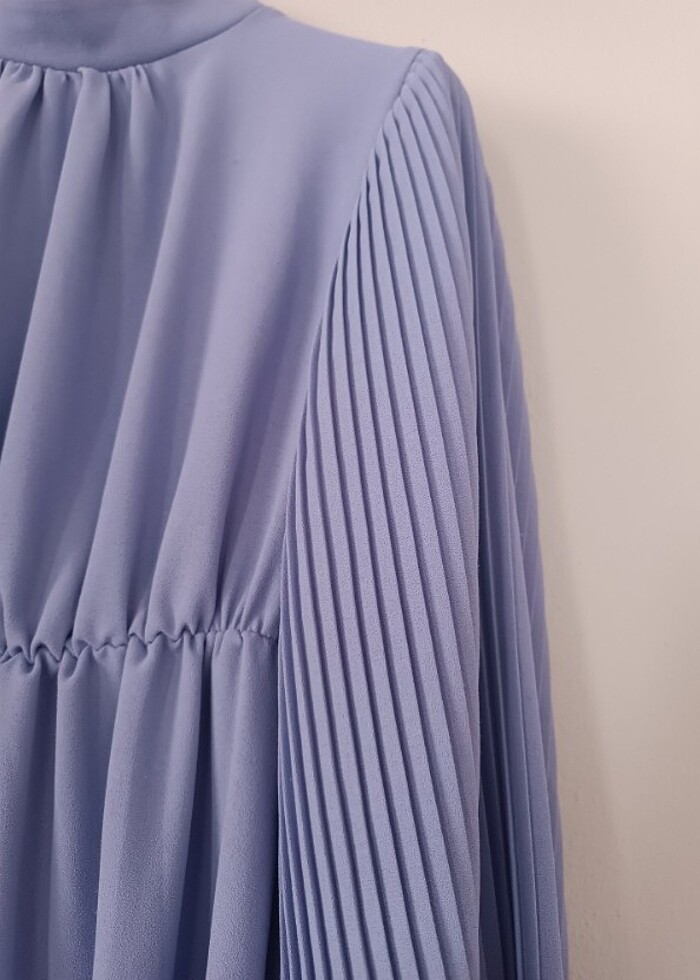 Bir kere giyildi kemeri yok - Görsel 3