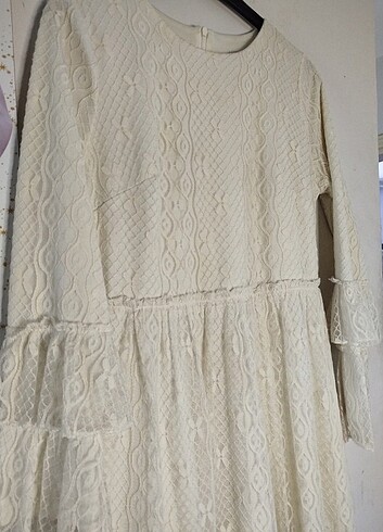 Kırık Beyaz Elbise - Görsel 2