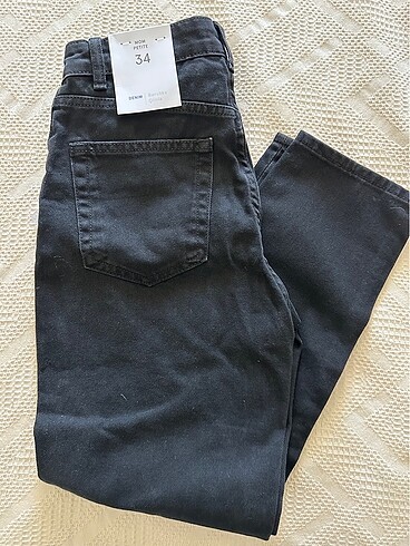 34 Beden Orjinal bershka petite mum jeans