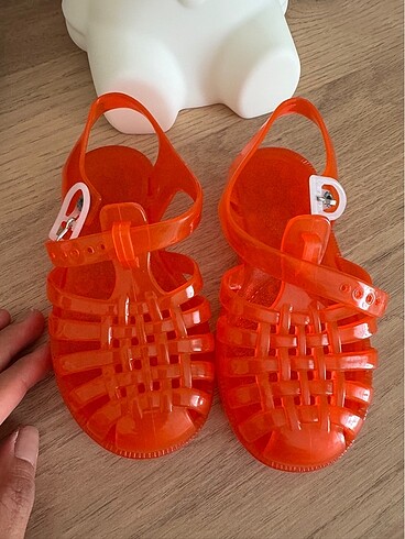 25 Beden kırmızı Renk Çocuk sandalet