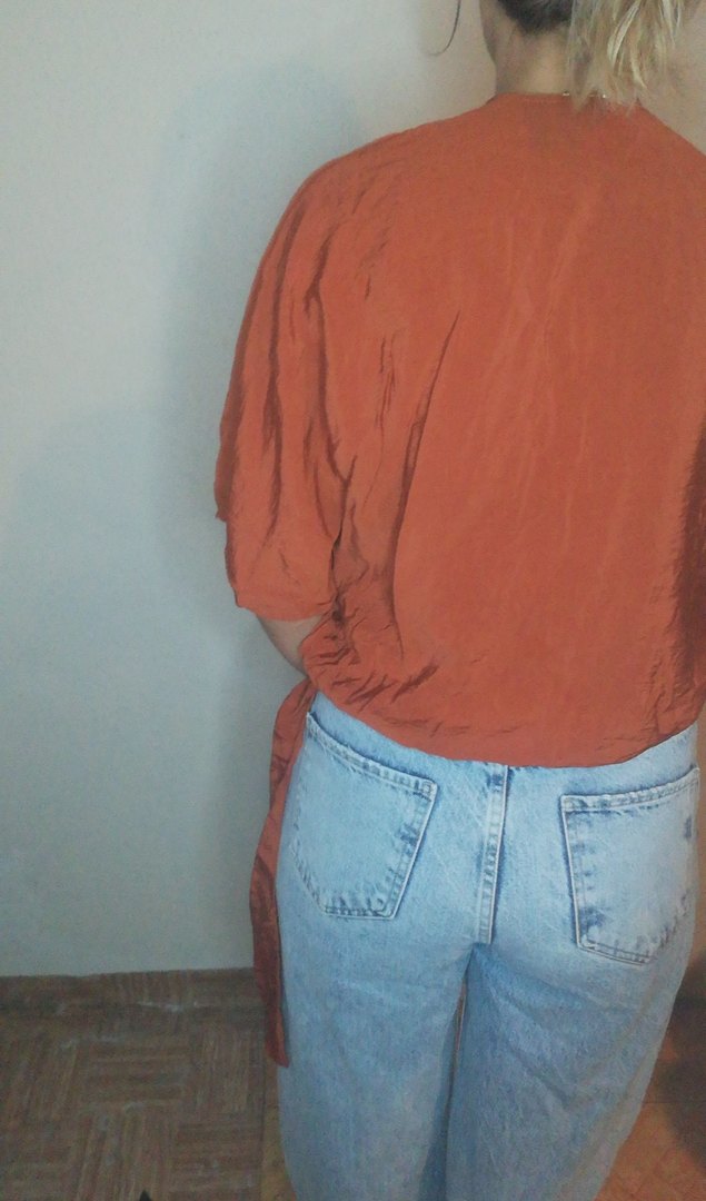 Drapeli V Yaka Kahverengi Kadın Bluz - Görsel 4