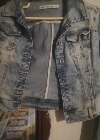 Stradivarius 11-12 Yaş