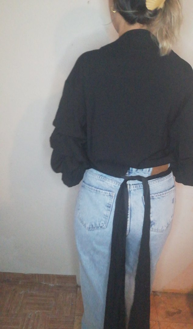 V Yaka Siyah Denim Kadın Bluz - Görsel 4