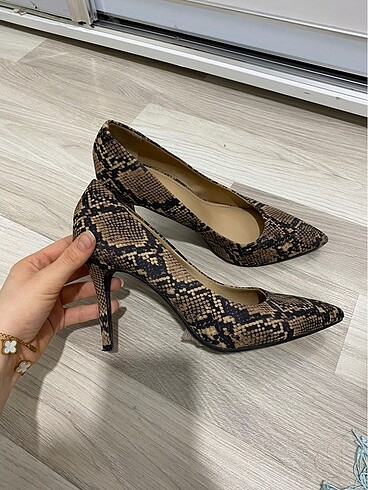 H&M Stiletto