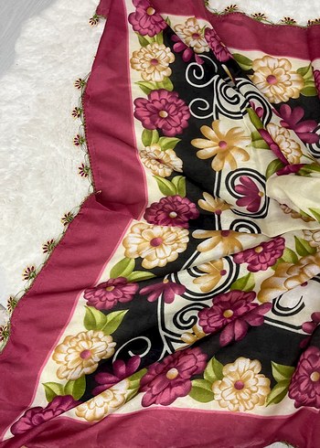 Kadın iğne oyalı eşarp - Görsel 4