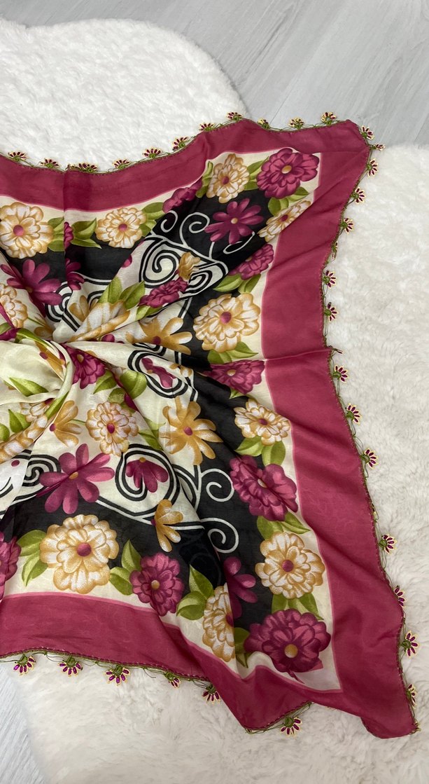 Kadın iğne oyalı eşarp - Görsel 3