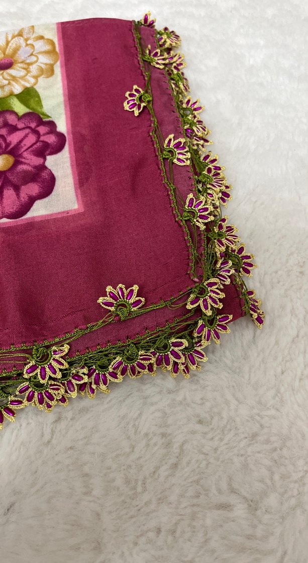 Kadın iğne oyalı eşarp - Görsel 2