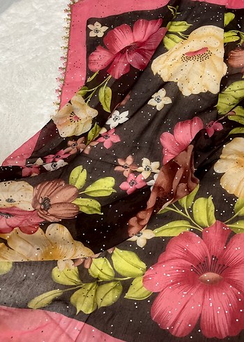 Kadın iğne oyalı eşarp simli - Görsel 4