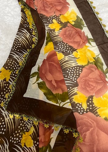 Kadın iğne oyalı eşarp - Görsel 4