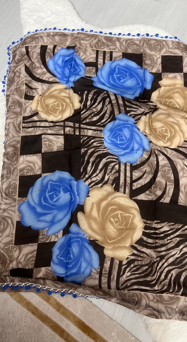 Kadın iğne oyalı eşarp - Görsel 3