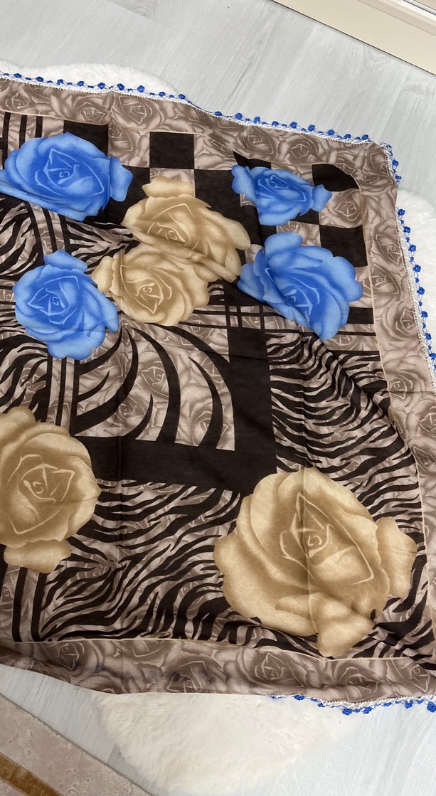 Kadın iğne oyalı eşarp - Görsel 2