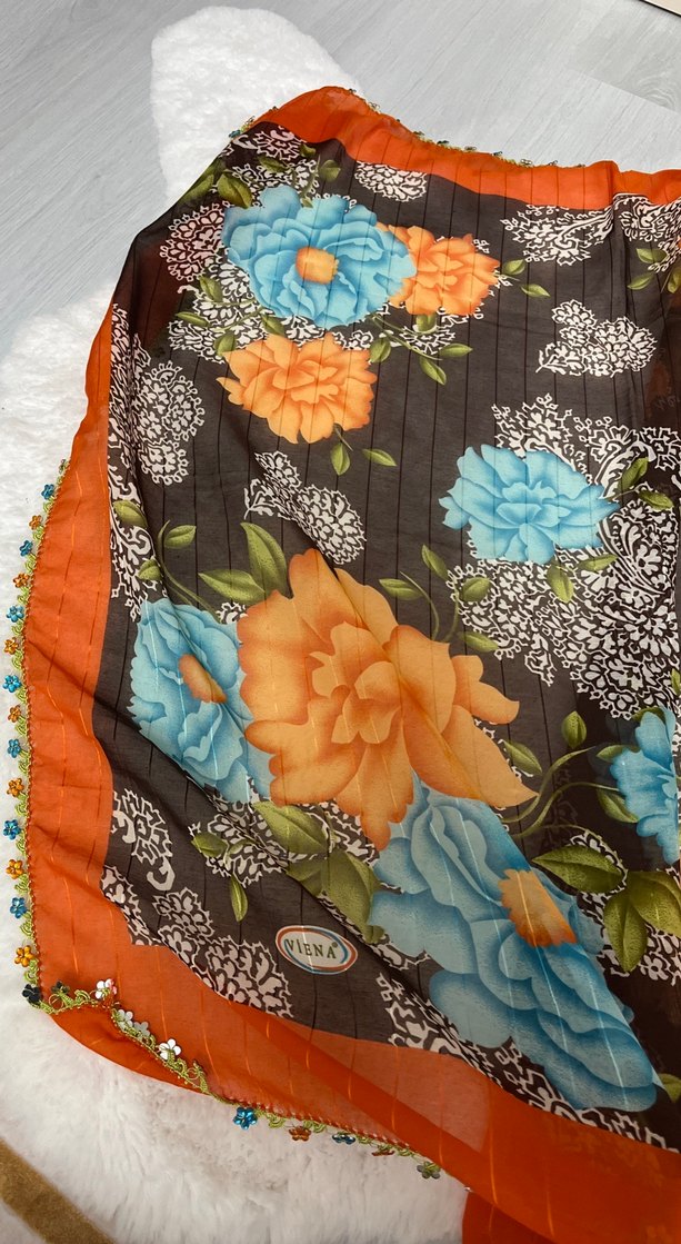 Kadın iğne oyalı eşarp - Görsel 3