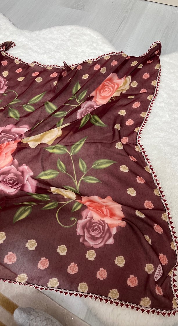 Kadın iğne oyalı eşarp - Görsel 3