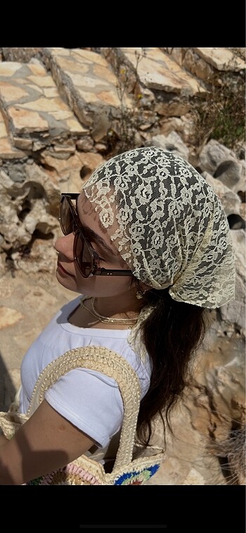 Sarı tül bandana
