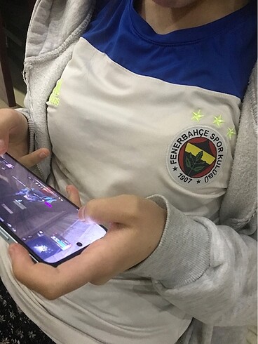 Fener bahçeli tişort