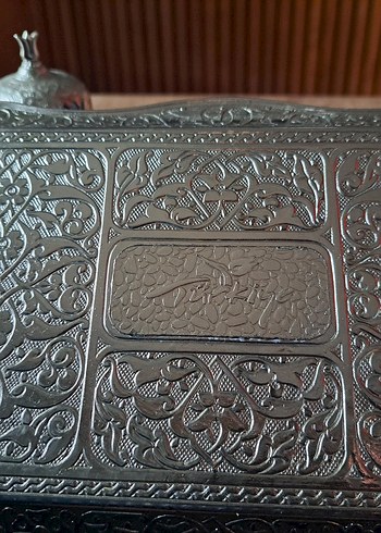 İşlemeli 4 Adet fincan takımı 3 Adet lokumluk tepsi le beraber - Görsel 10