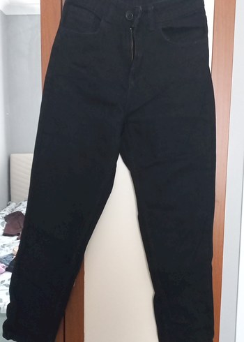 Kadın Siyah Midi Boy Normal Kesim Denim Pantolon