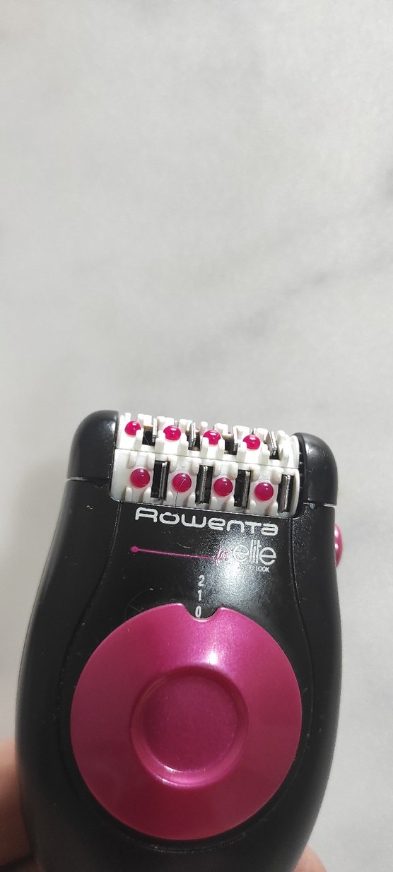 ROWENTA MİNİ SEYAHAT TİPİ EPİLATÖR - Görsel 4