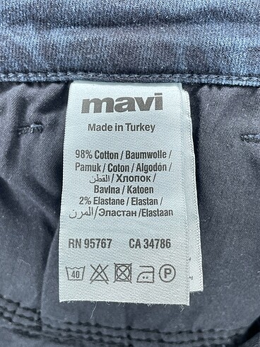 28 Beden lacivert Renk Mavi Jeans Jean / Kot %70 İndirimli.
