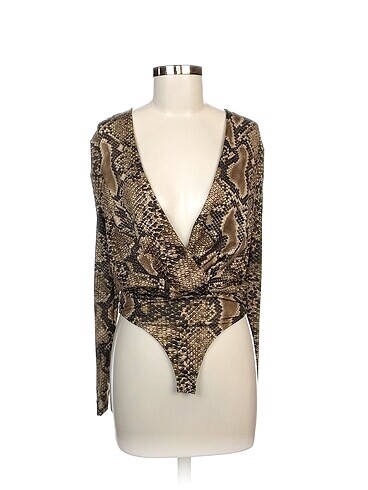 Zara Bluz %70 İndirimli.