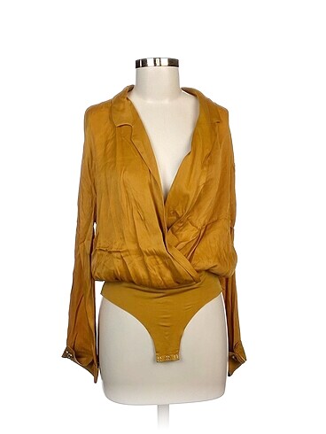Zara Bluz %70 İndirimli.
