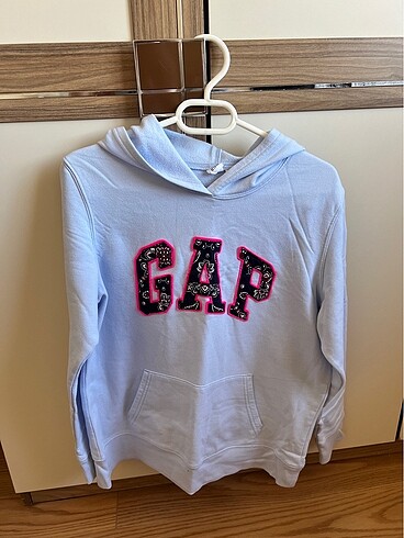 Gap sweat