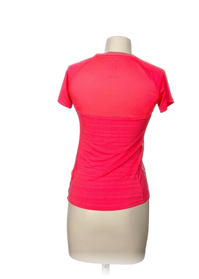 Adidas T-shirt %70 İndirimli. - Görsel 3