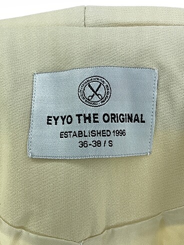 36 Beden çeşitli Renk Diğer Blazer %70 İndirimli.