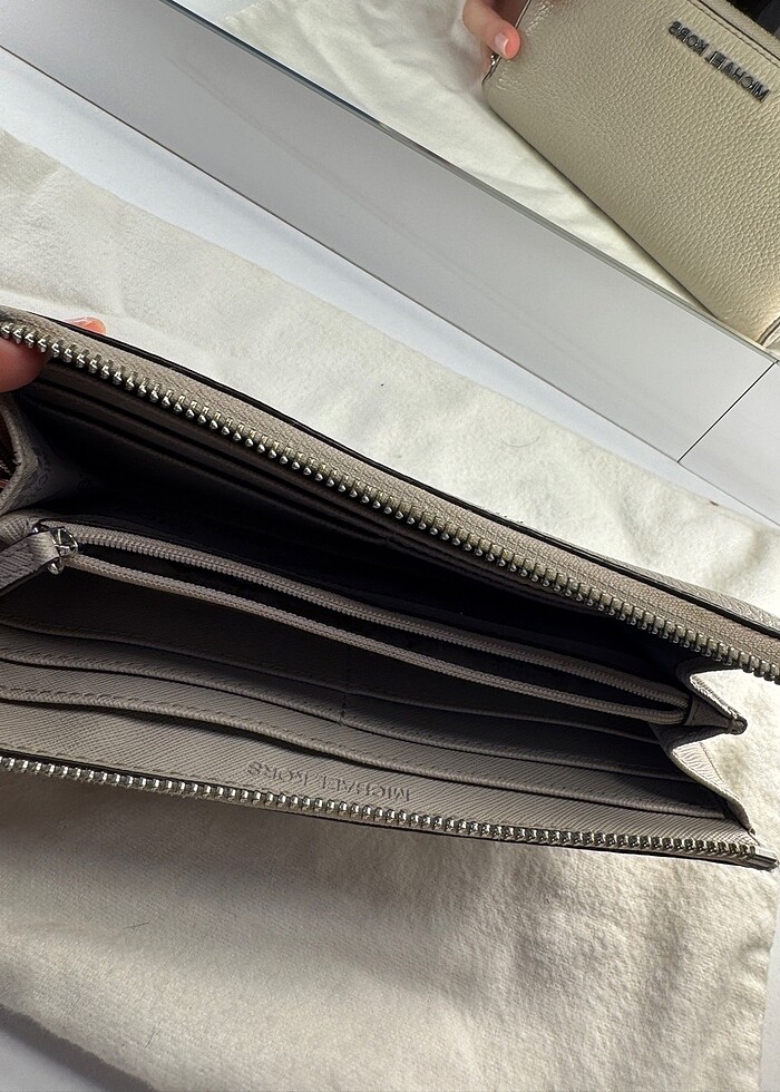 Michael Kors Krem Cüzdan - Görsel 4
